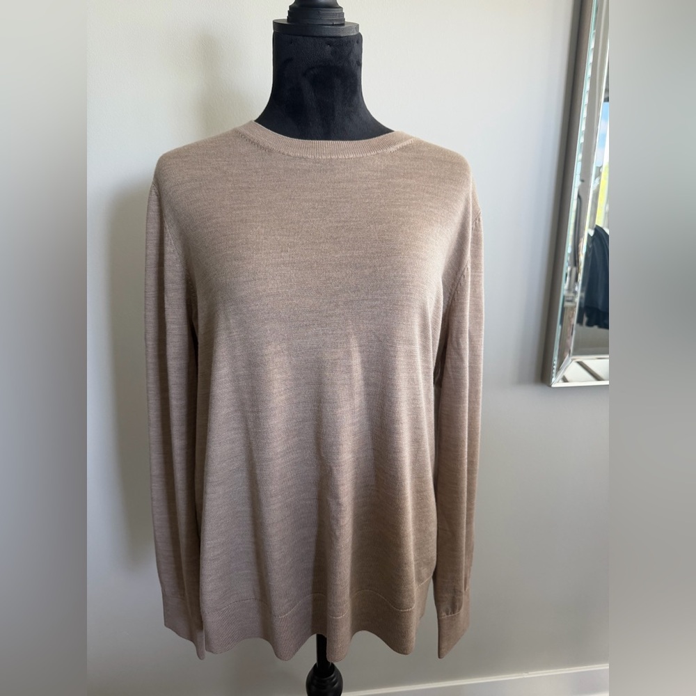 Katherine Barclay Light Taupe Crewneck Sweater

#113